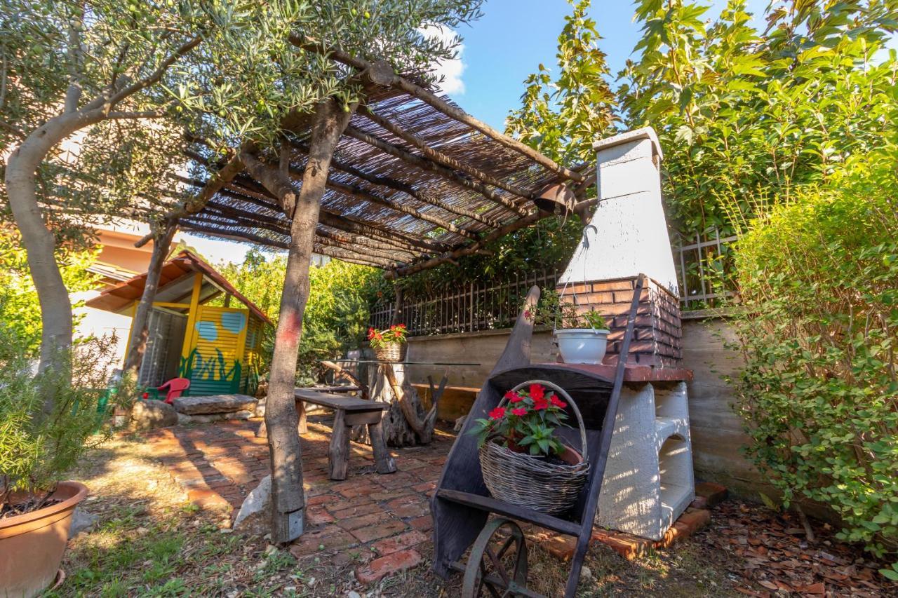 Banjol Apartments Vintage מראה חיצוני תמונה